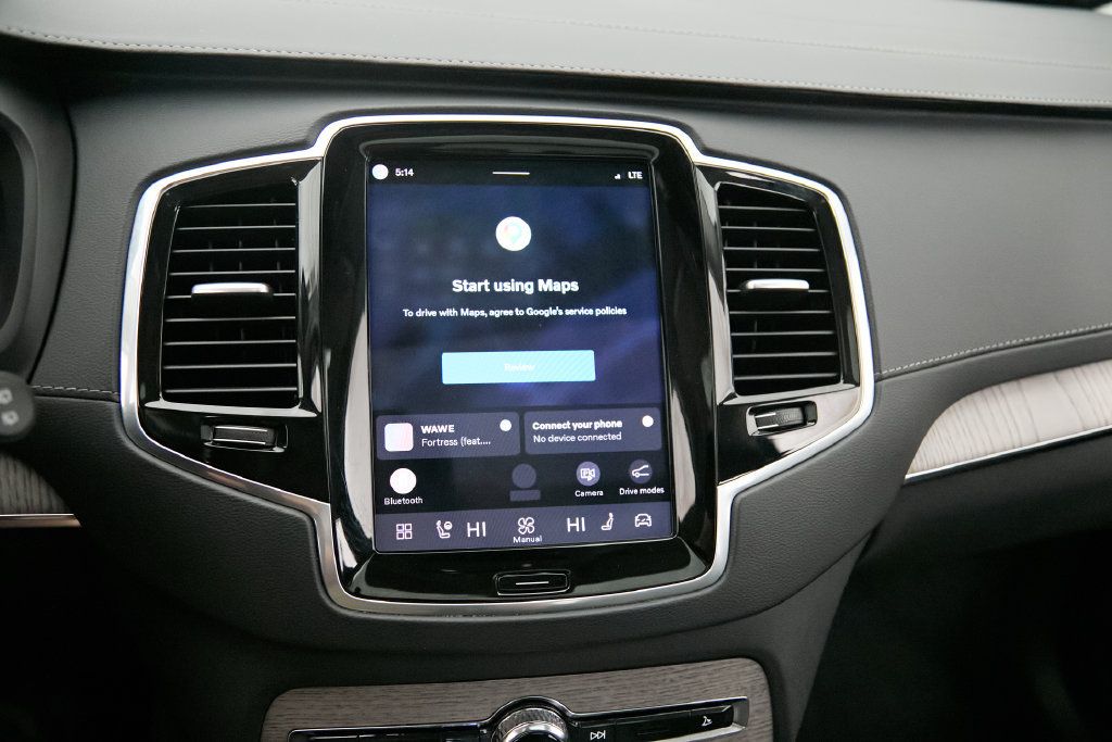 Certified 2024 Volvo XC90 B6 Ultimate AWD/4WD image 35