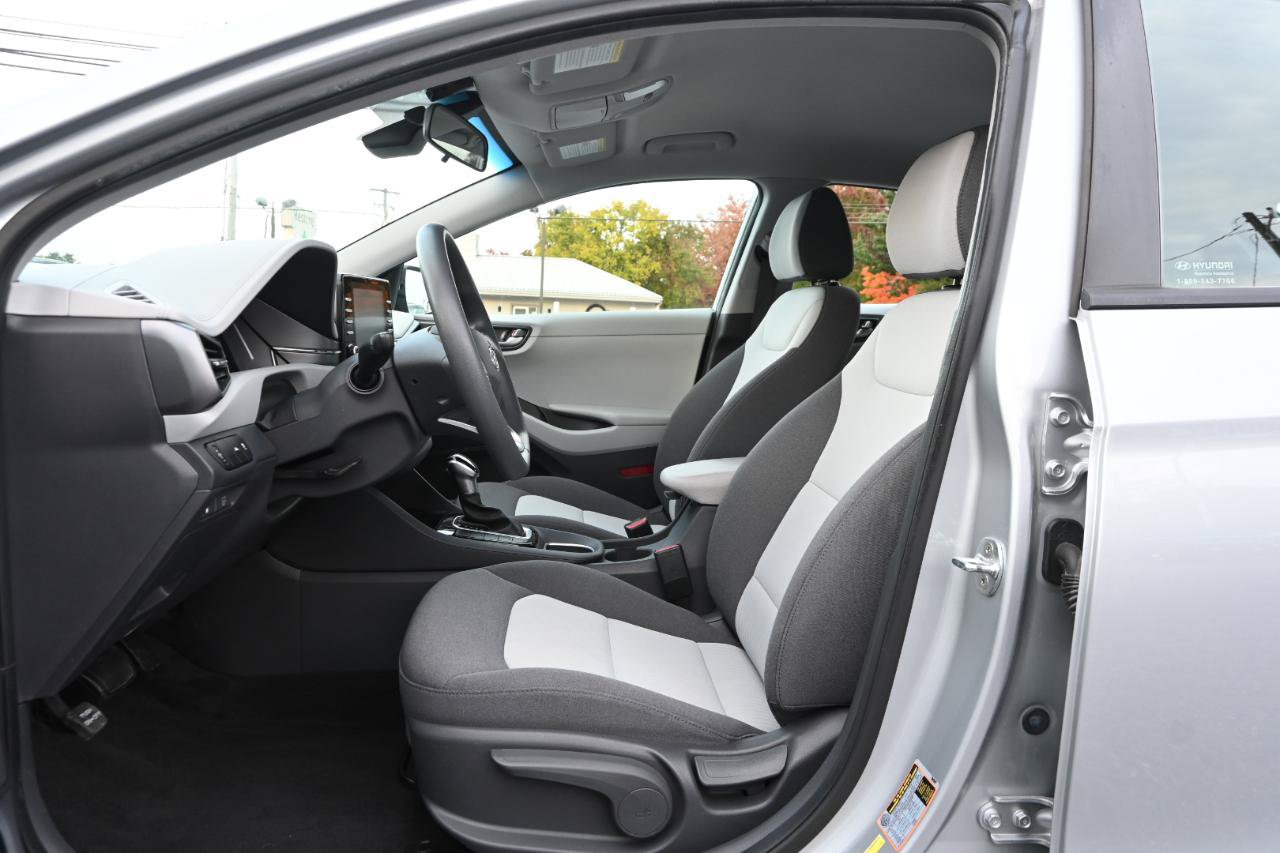 Used 2020 Hyundai Ioniq Blue FWD image 13