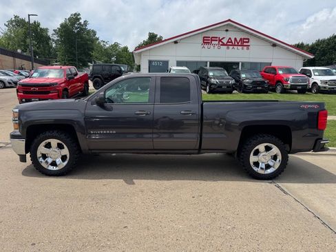 Used 2015 Chevrolet Silverado 1500 LT AWD/4WD image 2