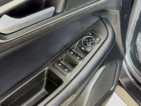 Used 2024 Ford Edge SEL w/ Convenience Package image 26