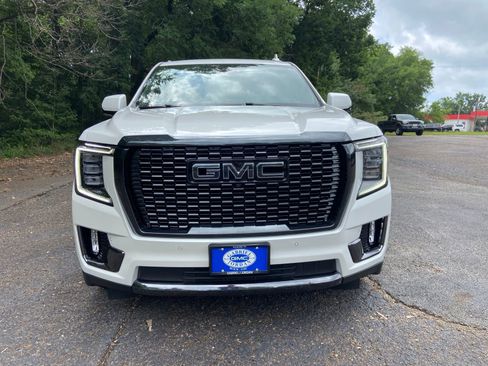 Used 2023 GMC Yukon Denali Ultimate AWD/4WD image 8