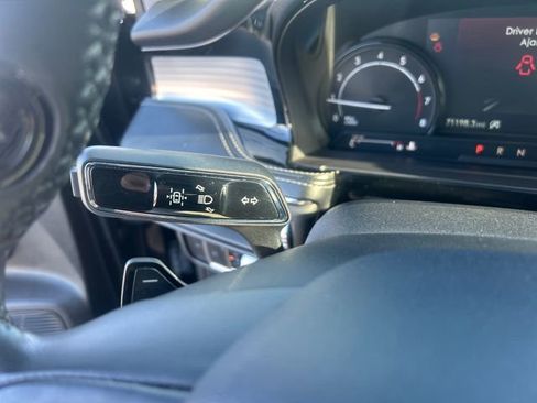 Used 2021 Lincoln Corsair AWD image 16