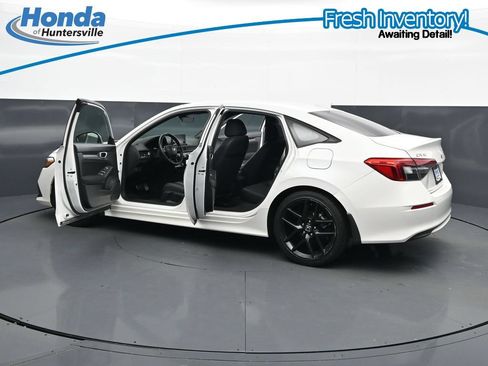 Used 2023 Honda Civic Sport image 42