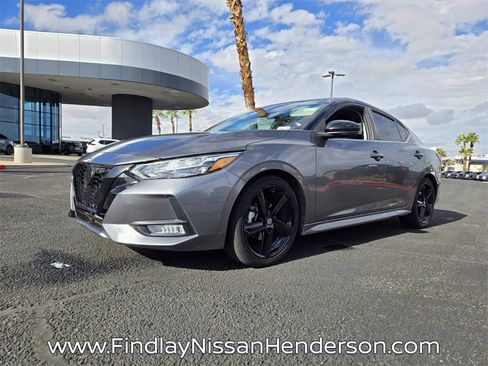 Used 2022 Nissan Sentra SR w/ Midnight Edition image 2
