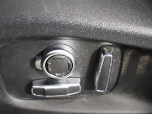 Used 2025 Jaguar F-PACE R-Dynamic S AWD/4WD image 22
