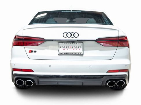 Used 2021 Audi S6 Prestige w/ Prestige Package image 12
