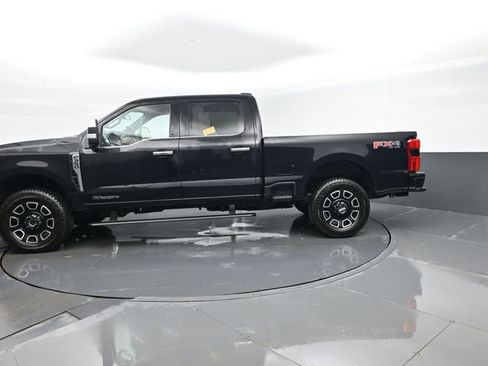 Used 2023 Ford F350 Platinum w/ FX4 Off-Road Package AWD/4WD image 5