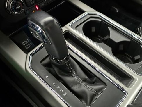 Used 2019 Ford F150 Lariat w/ Equipment Group 502A Luxury image 37