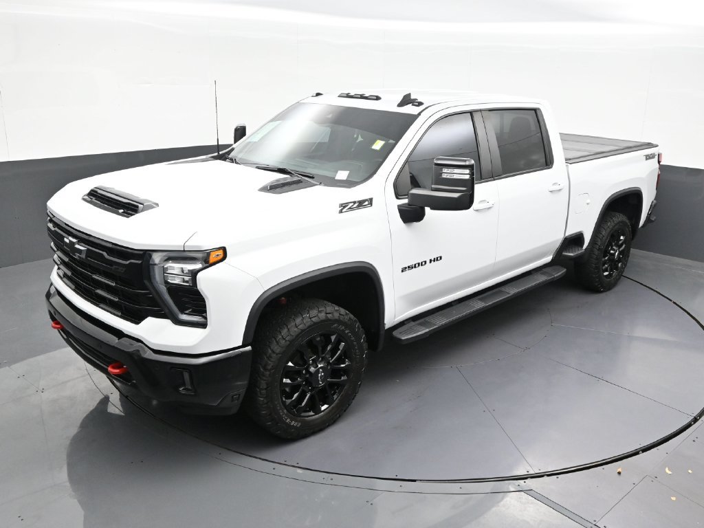 Used 2025 Chevrolet Silverado 2500 LT w/ Trail Boss Package AWD/4WD image 15