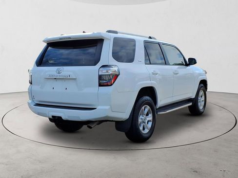 Used 2022 Toyota 4Runner SR5 Premium w/ Moonroof Package image 5