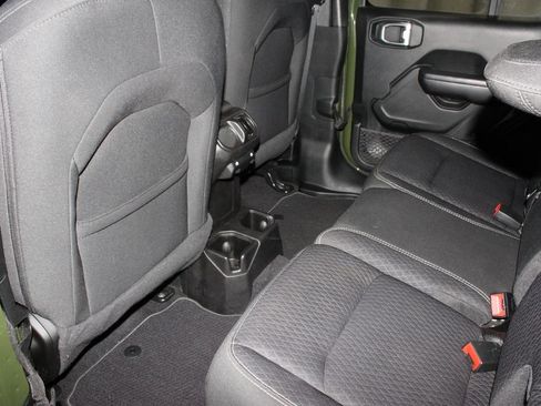 Used 2021 Jeep Wrangler Unlimited Sport AWD/4WD image 19