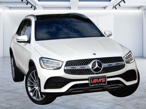 Used 2021 Mercedes-Benz GLC 300 4MATIC image 1