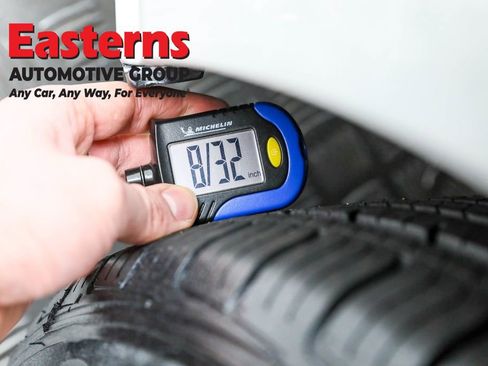 Used 2024 Chevrolet Malibu LT image 27