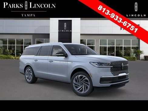 New 2026 Lincoln Navigator L Reserve AWD/4WD image 7
