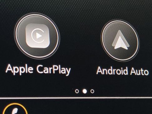 Used 2021 Chevrolet Silverado 1500 Custom image 5