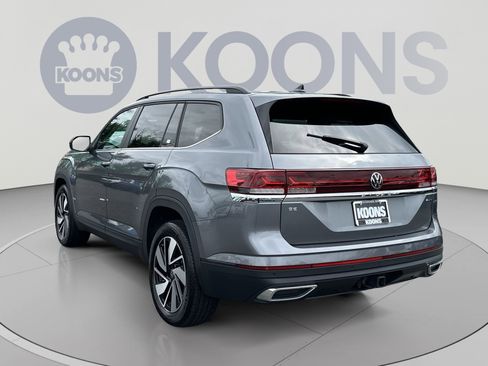 Used 2024 Volkswagen Atlas SE AWD/4WD image 8