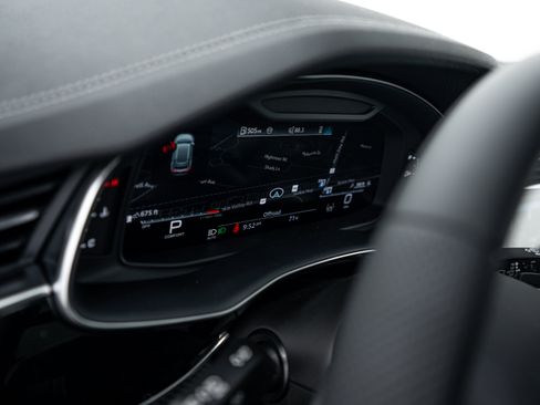 New 2026 Audi SQ8 Premium Plus AWD/4WD image 12