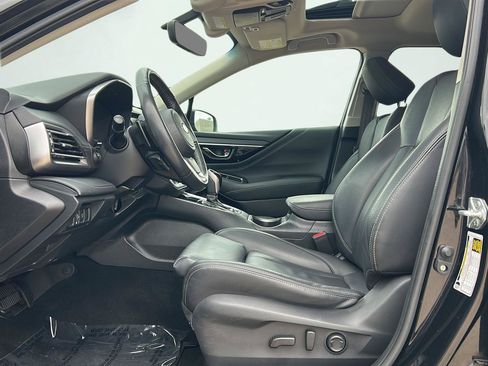 Used 2021 Subaru Outback Limited AWD/4WD image 6