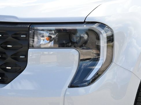 New 2026 Ford Maverick Lariat AWD/4WD image 25