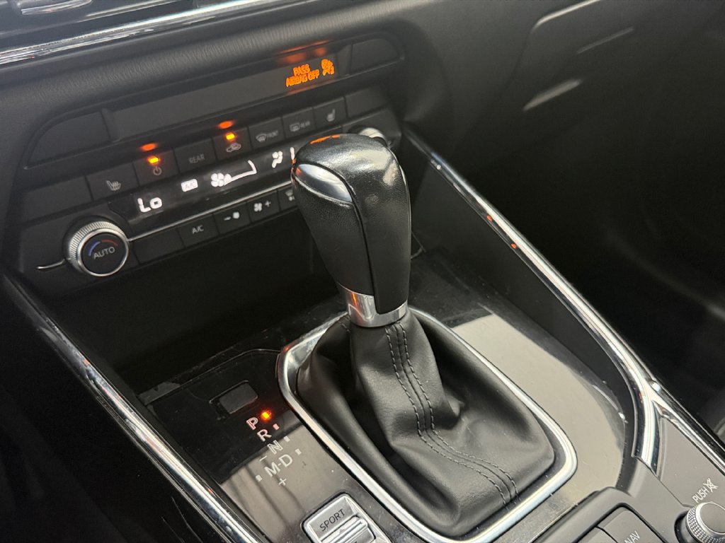 Used 2020 MAZDA CX-9 Touring FWD image 13