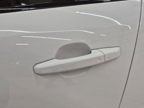 Used 2018 Jaguar F-PACE R-Sport AWD/4WD image 12