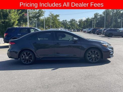 Used 2023 Toyota Corolla SE FWD image 6