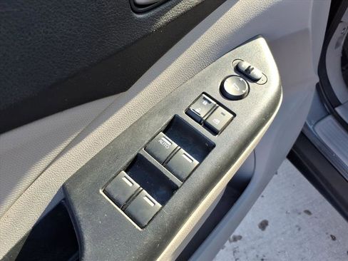 Used 2014 Honda CR-V LX image 20