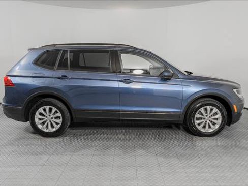 Used 2019 Volkswagen Tiguan S w/ Driver Assistance Package FWD image 9