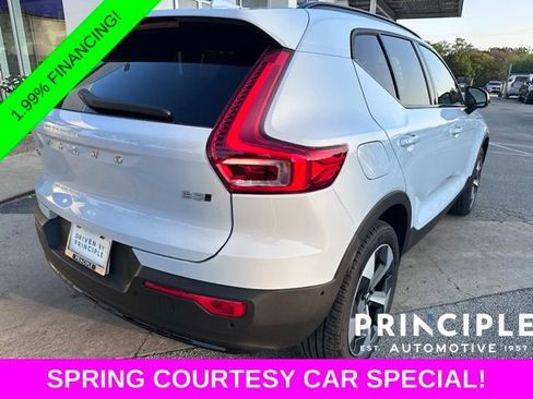 New 2026 Volvo XC40 B5 Plus w/ Protection Package Premier image 9