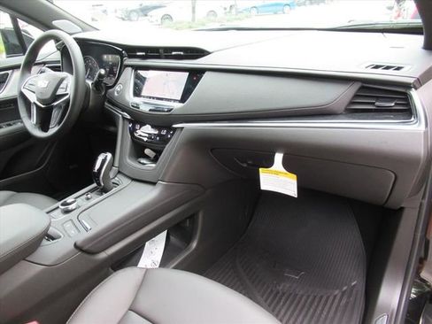 New 2026 Cadillac XT5 Premium Luxury w/ Driver Assist Package FWD image 10