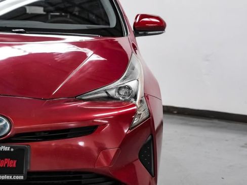 Used 2017 Toyota Prius Three FWD image 41