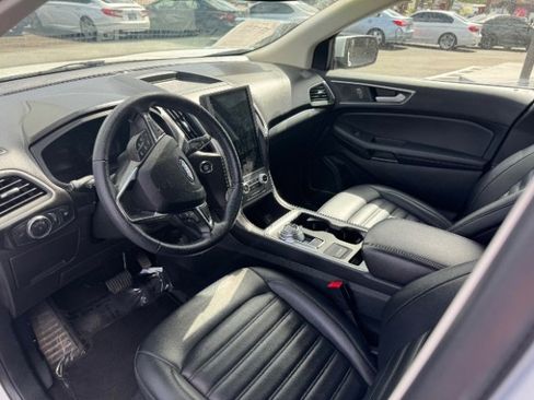 Used 2022 Ford Edge SEL image 19