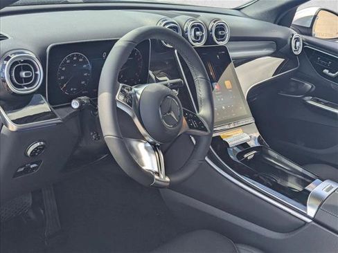New 2026 Mercedes-Benz GLC 300 image 3