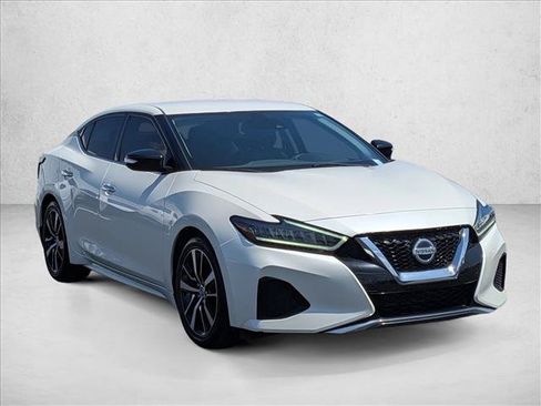 Used 2022 Nissan Maxima SV w/ Floor Mat Group FWD image 3