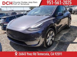 Used 2023 Tesla Model Y Long Range AWD/4WD video 1
