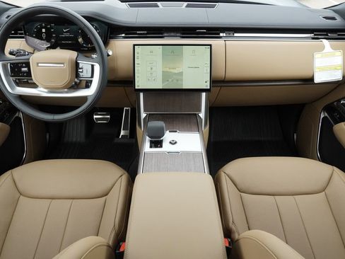 New 2026 Land Rover Range Rover SE AWD/4WD image 9