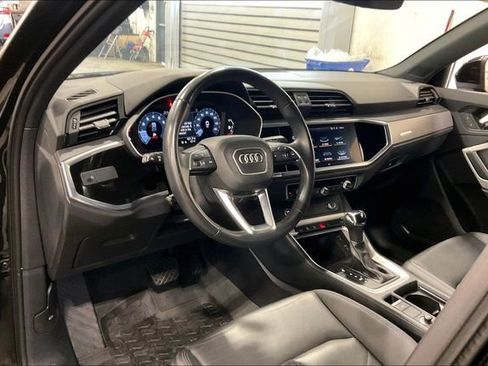 Certified 2022 Audi Q3 2.0T Premium w/ Convenience Package image 14