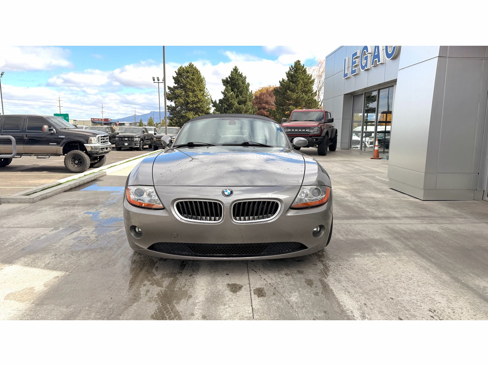 Used 2003 BMW Z4 3.0i RWD image 4