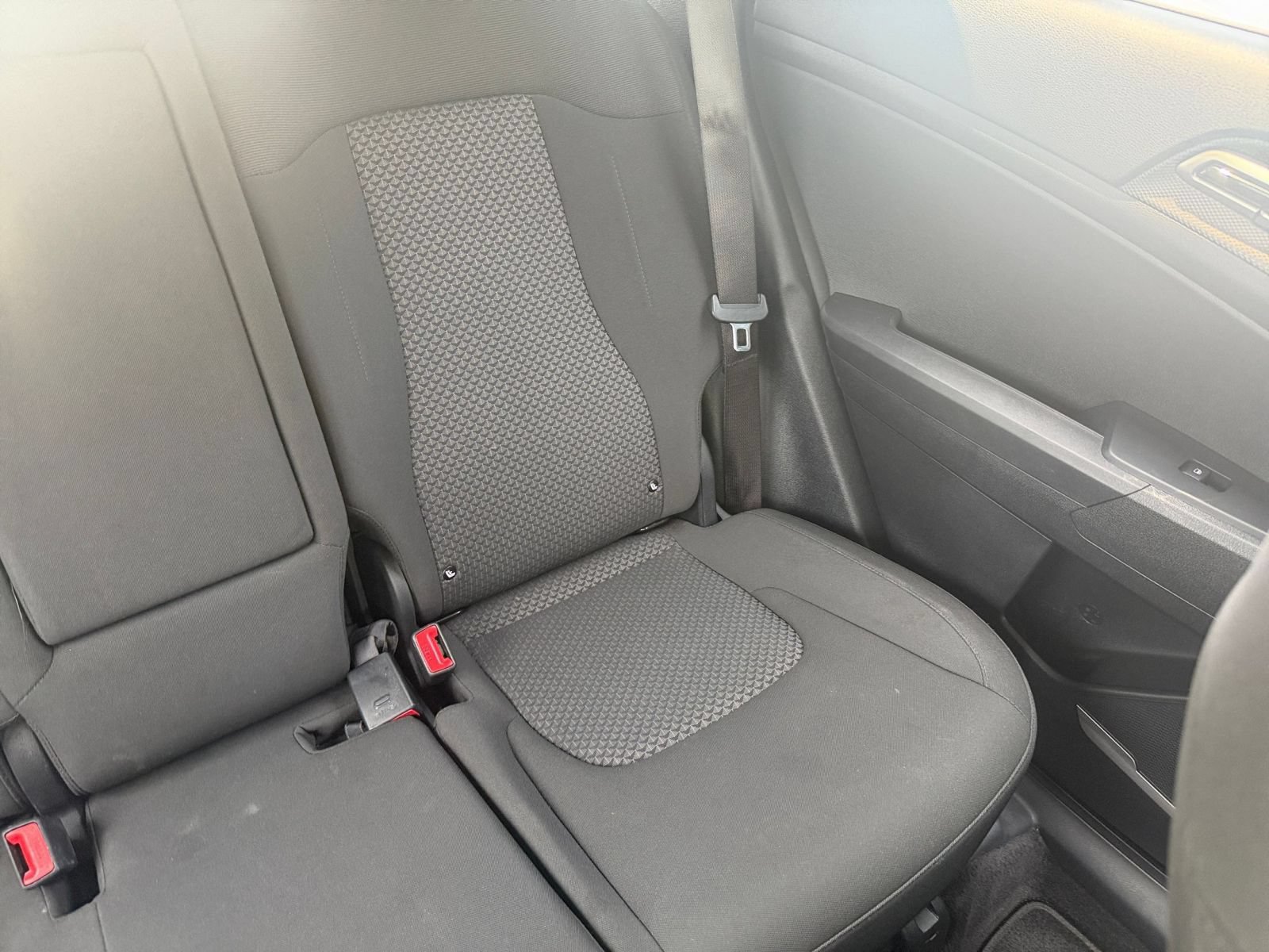 Used 2025 Kia Sportage LX AWD/4WD image 35