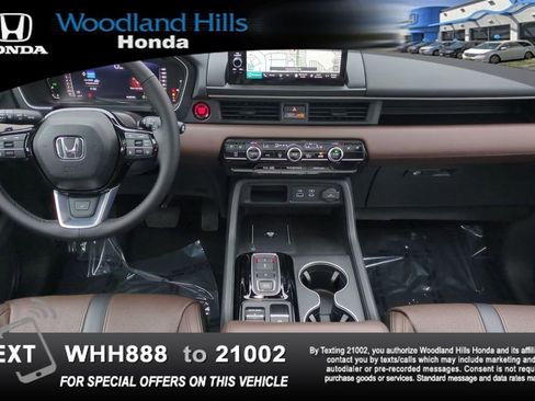 Used 2023 Honda Pilot Elite image 21