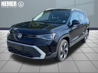 New 2025 Volkswagen Taos SE