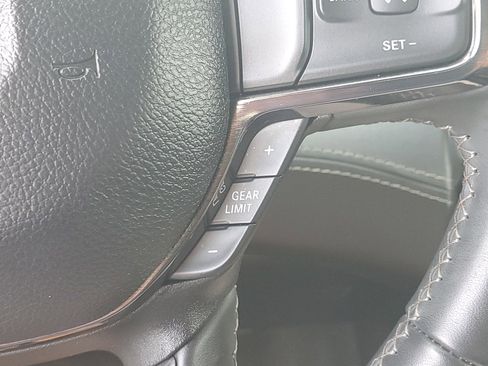 Used 2024 RAM 1500 Limited w/ Body Color Bumper Group image 24