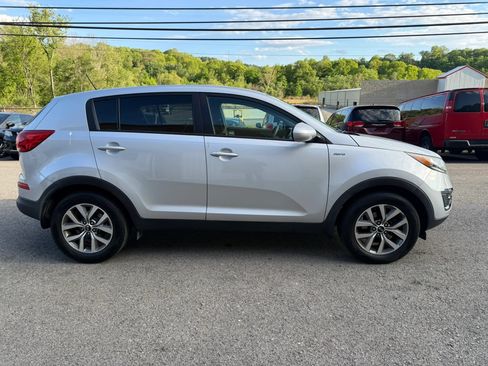 Used 2015 Kia Sportage LX AWD/4WD image 4