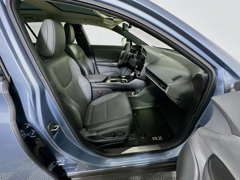 Used 2023 Lexus RZ 450e Premium w/ Technology Package image 34