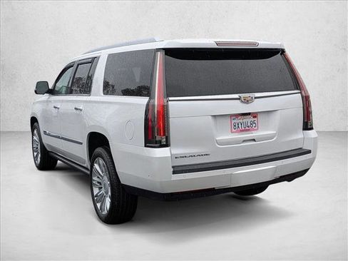 Used 2017 Cadillac Escalade ESV Platinum AWD/4WD image 8