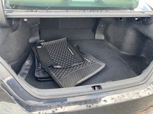 Used 2023 Toyota Camry SE FWD image 18
