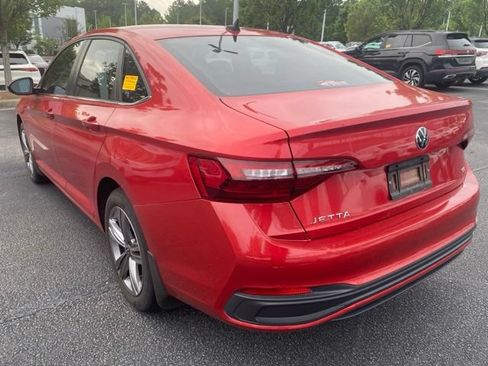 Used 2022 Volkswagen Jetta SE FWD image 10