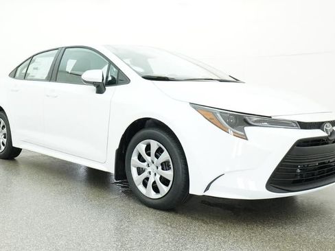 New 2026 Toyota Corolla LE FWD image 29
