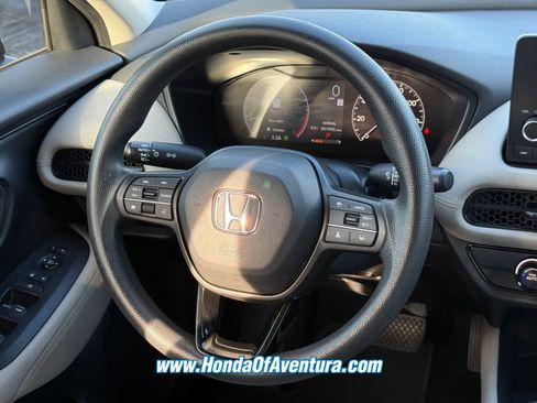 Certified 2024 Honda HR-V LX image 14