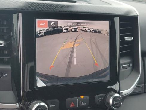 New 2026 RAM 1500 4x4 Crew Cab image 25